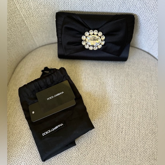 Dolce & Gabbana Bow Satin Clutch Evening Bag - Picture 7 of 11